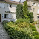 Chez Pierre