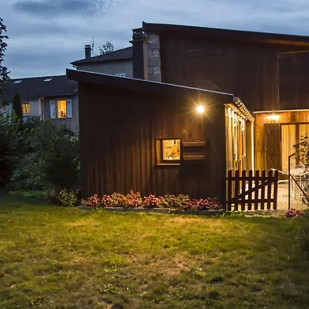 Chez Pierre Bed & Breakfast 3*