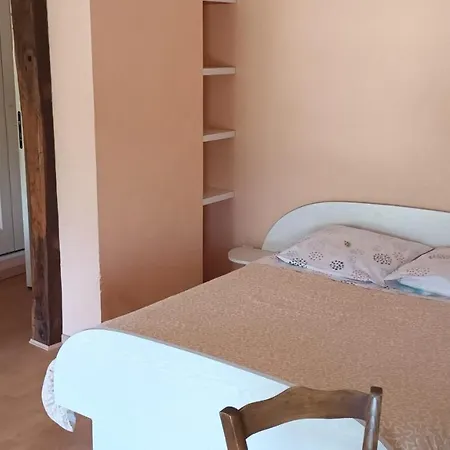 Chez Pierre