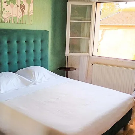 Chez Pierre Bed & Breakfast Remoncourt