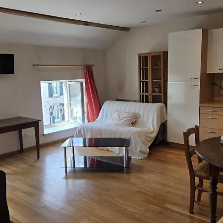 Chez Pierre Panzió 3*