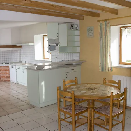 Nocleg ze śniadaniem Chez Pierre 3*