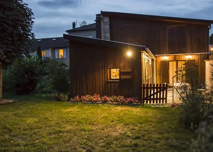 Chez Pierre Bed & Breakfast 3*